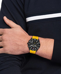 Quartz Wristwatch / 1792235
