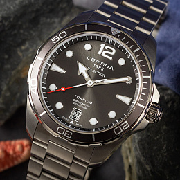 DS ACTION/GR/Q.COSC/TITAN/TITAN/GREY /C032.451.44.087.00