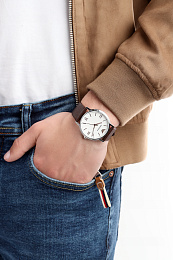 QUARTZ/3 HAND Watch