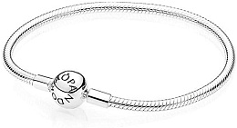 Snake chain silver bracelet with roundclasp